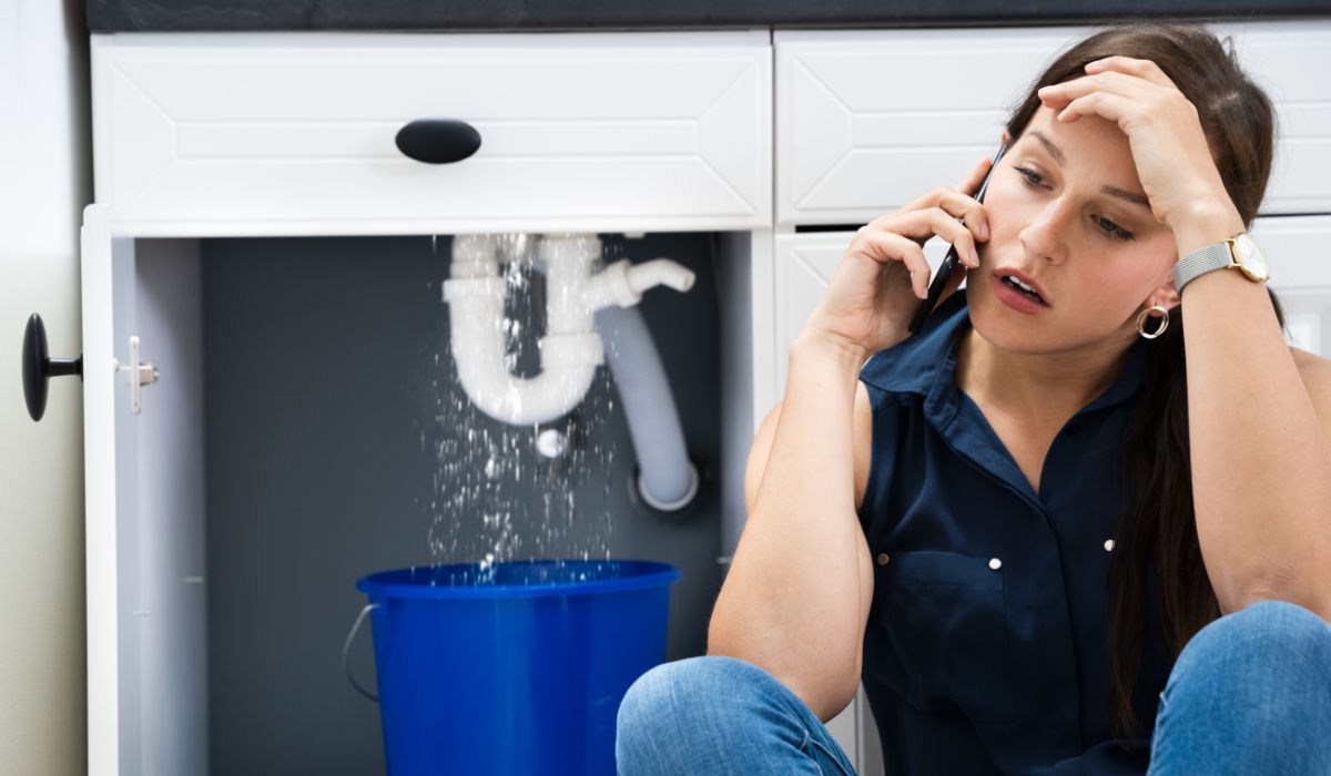 Mal olor en tuberías de baño y cocina
